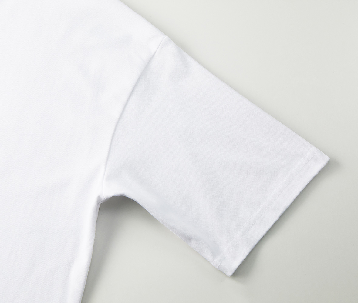 袖口は2本針始末