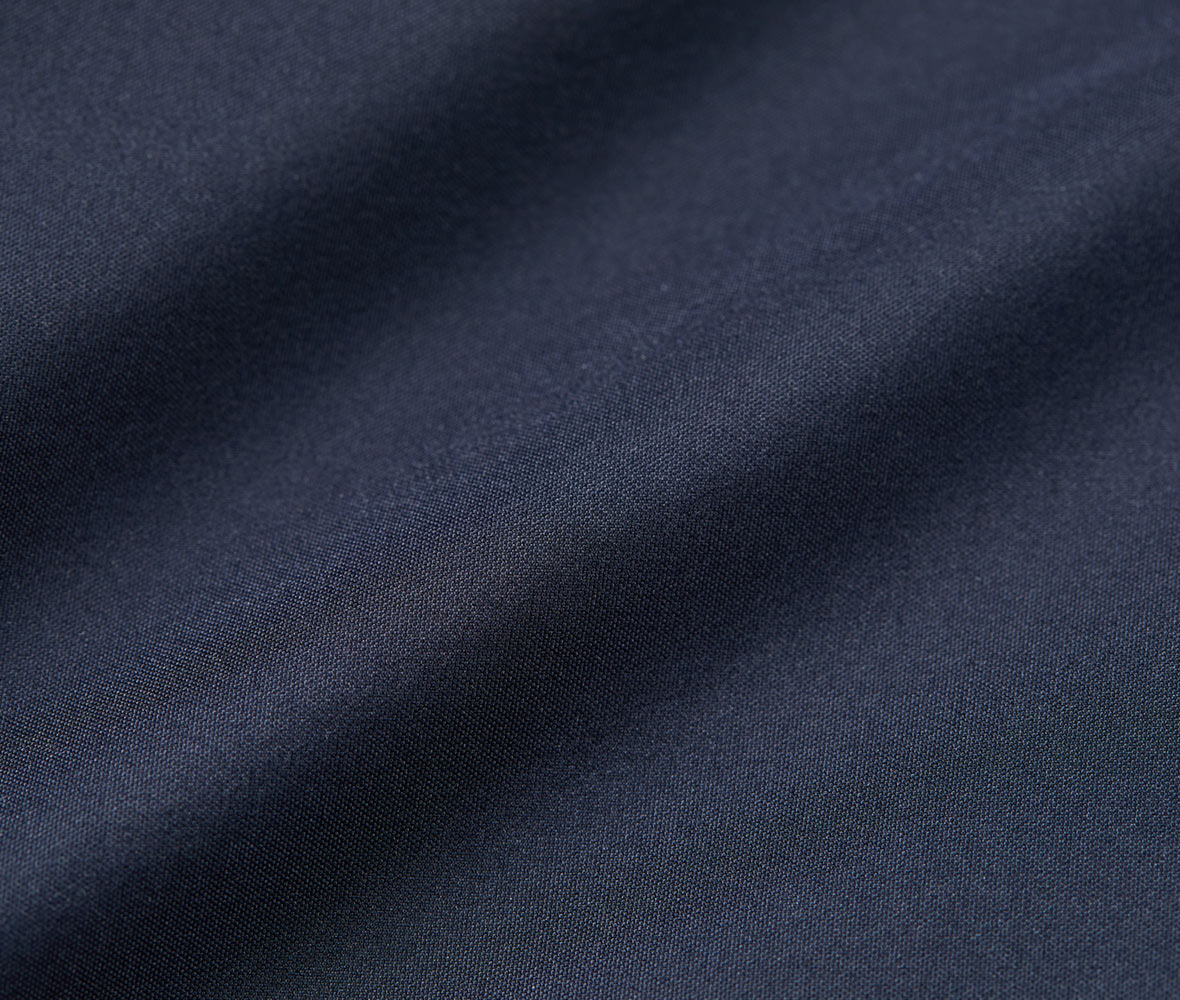 肌あたりの良いやわらかな裏地